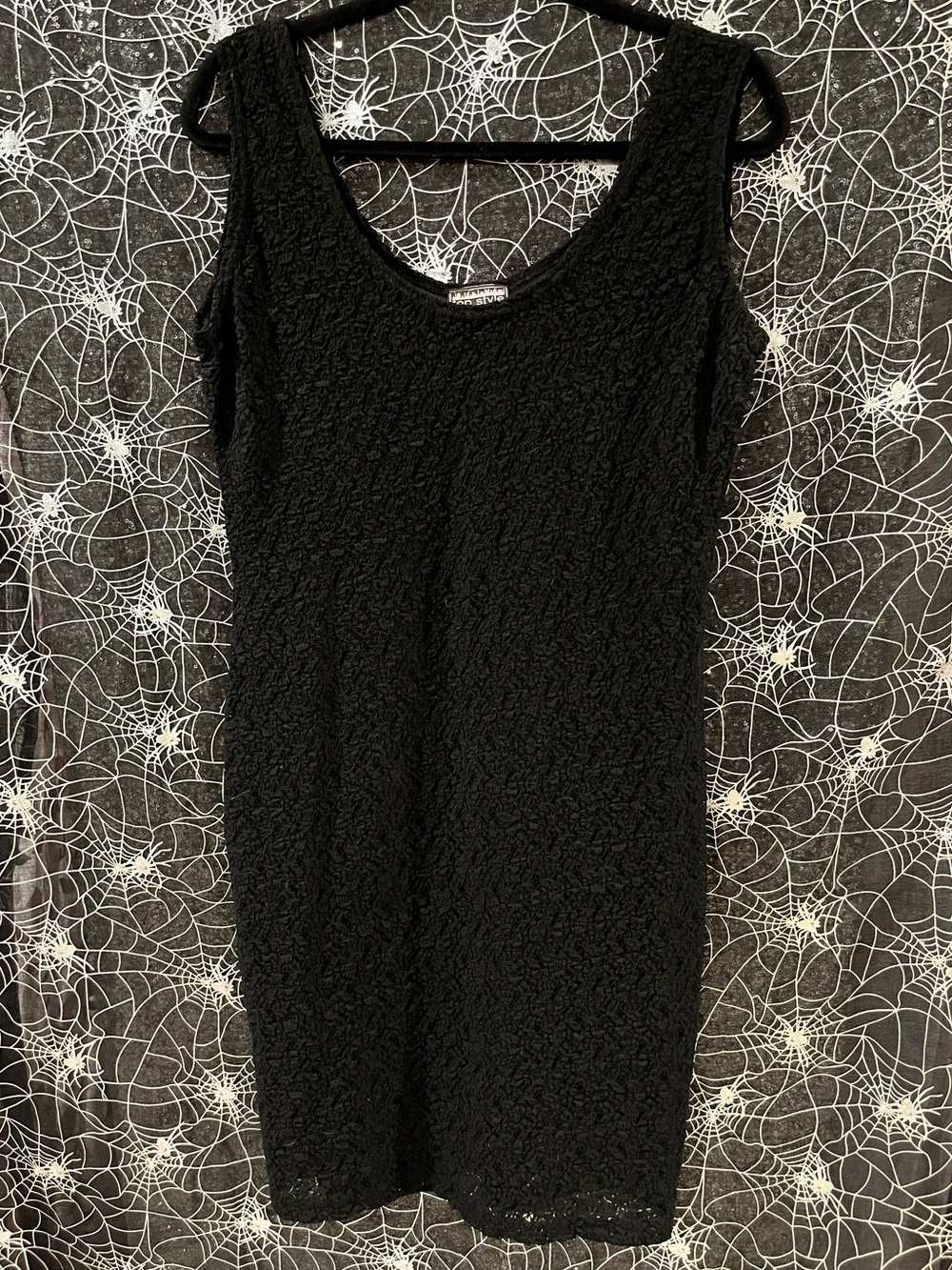 Sleeveless Black Midi Dress - Classic Scoop Neck